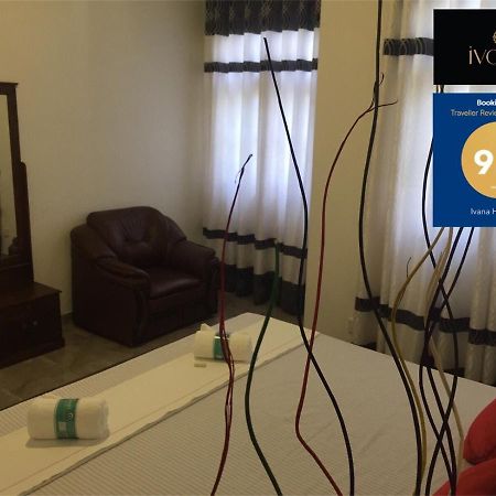 Ivana Homestay Kandy Ngoại thất bức ảnh