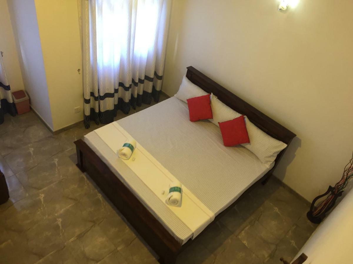 Ivana Homestay Kandy Ngoại thất bức ảnh