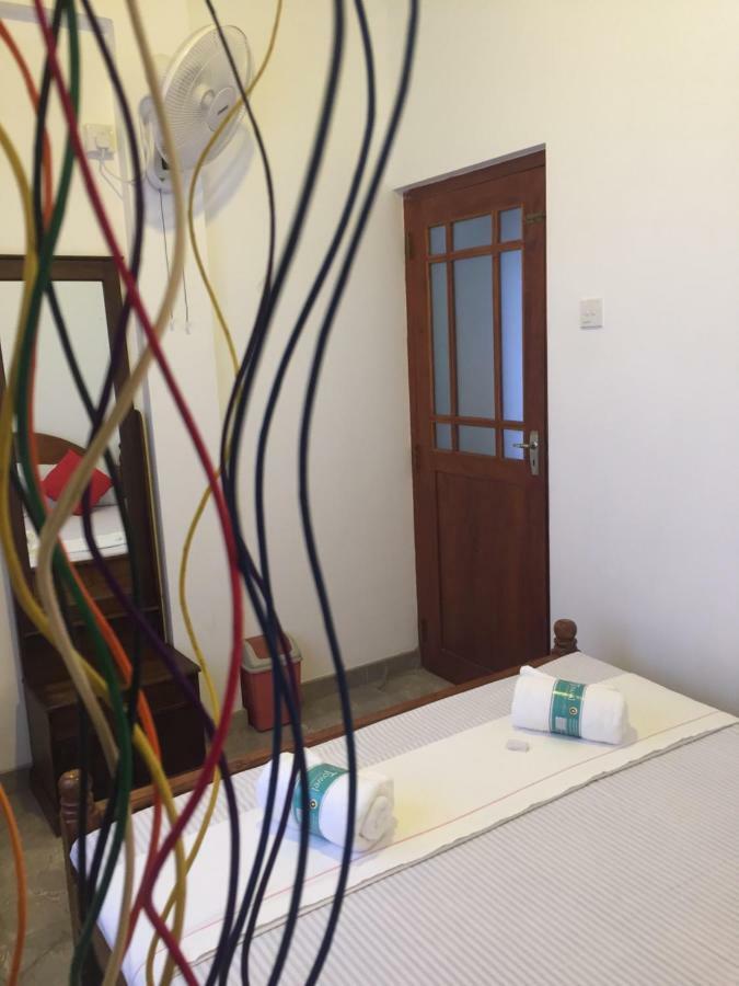 Ivana Homestay Kandy Ngoại thất bức ảnh