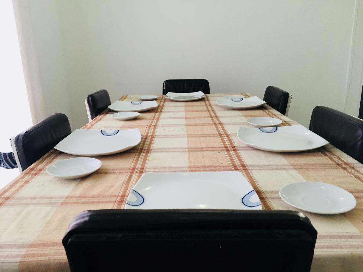 Ivana Homestay Kandy Ngoại thất bức ảnh