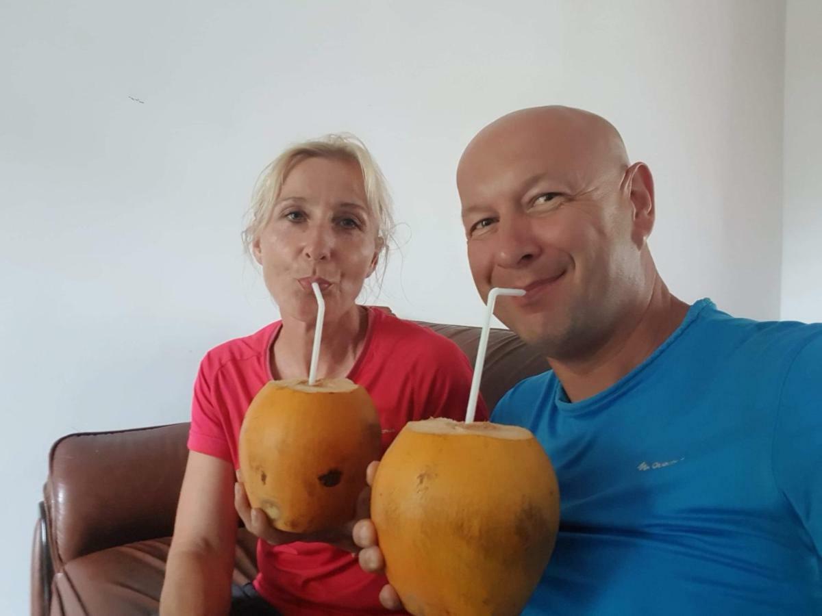 Ivana Homestay Kandy Ngoại thất bức ảnh